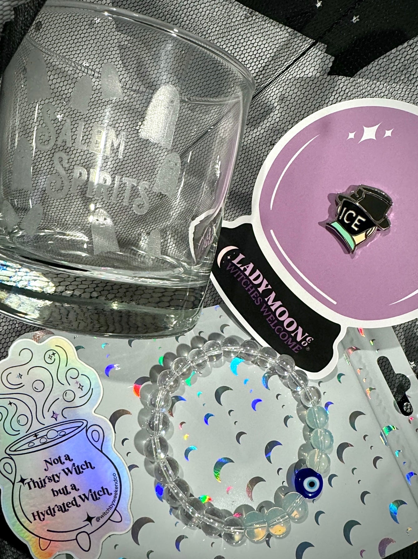 ICE 🧊 Box - Witch by Weekend